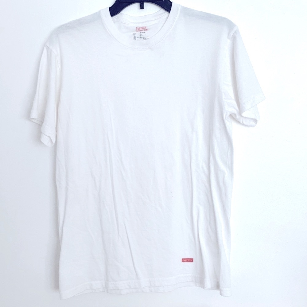 100% Authentic Supreme Tagless box logo t Size S